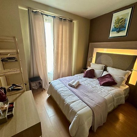 Hotel Victor Hugo Кламар Екстериор снимка