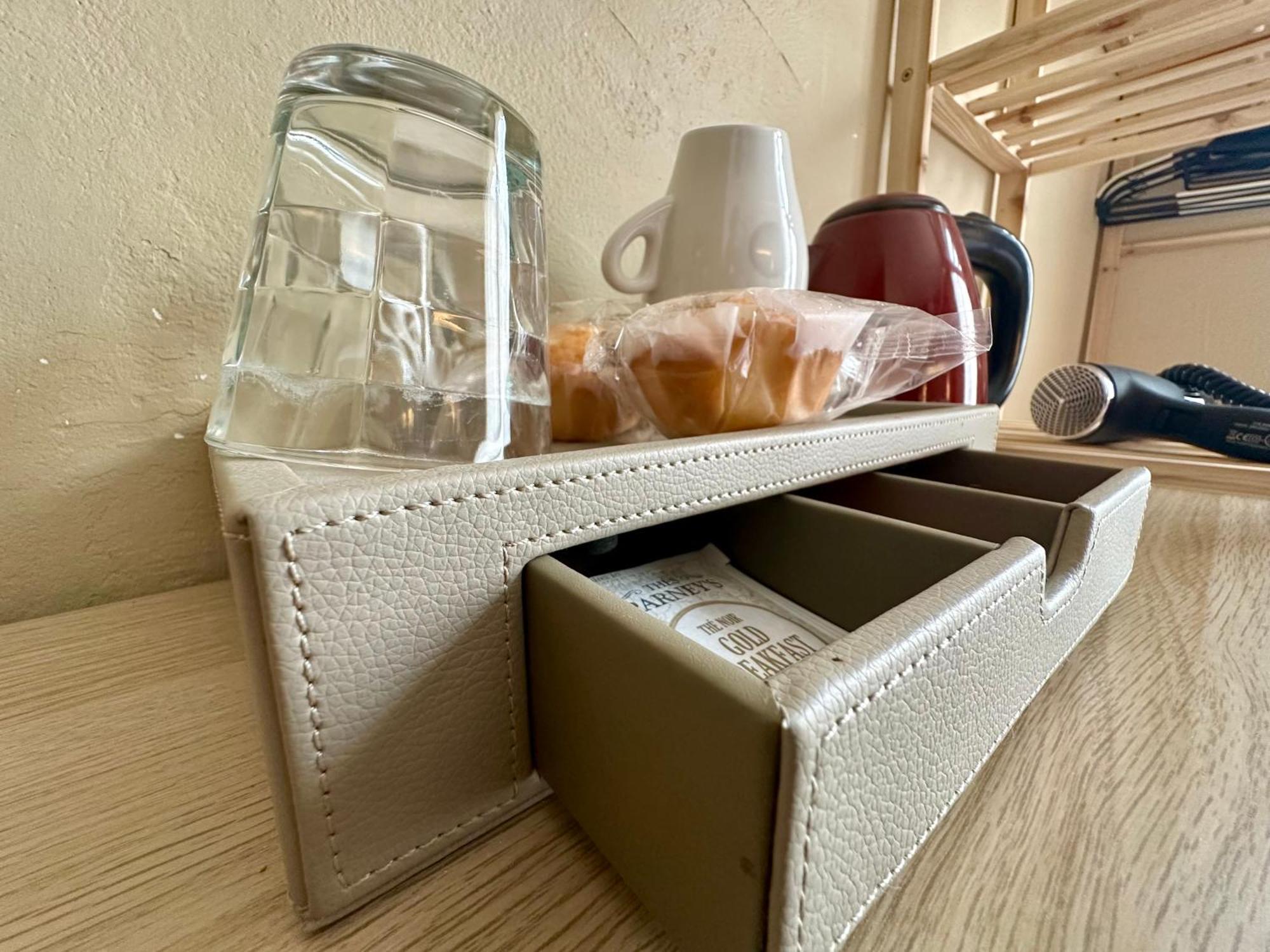 Hotel Victor Hugo Кламар Екстериор снимка