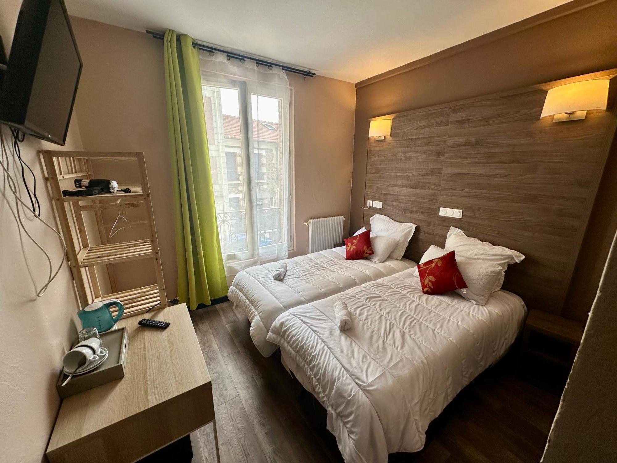 Hotel Victor Hugo Кламар Екстериор снимка