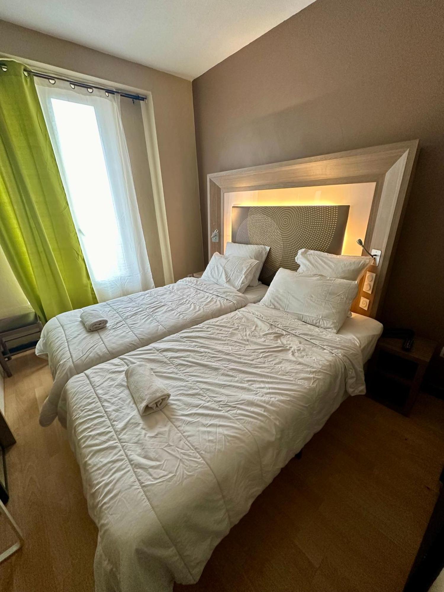 Hotel Victor Hugo Кламар Екстериор снимка