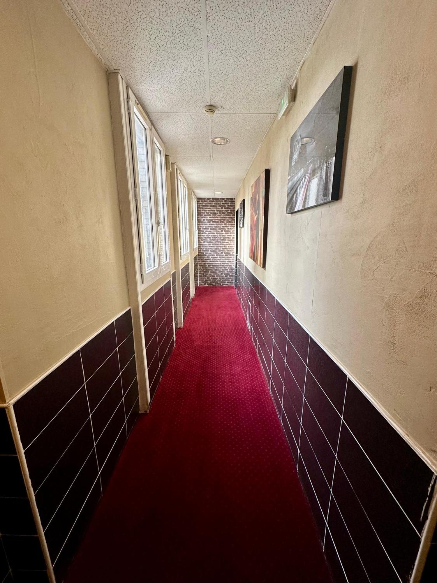 Hotel Victor Hugo Кламар Екстериор снимка